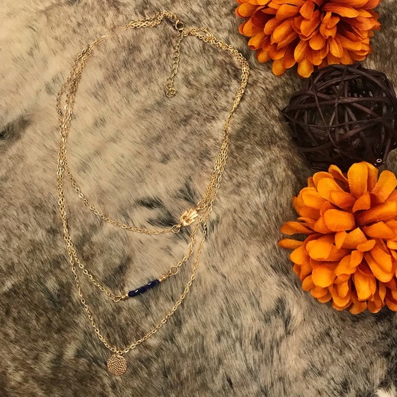 Dainty Gold & Royal Layered Hamsa Circle Necklace - Picture 2 of 3